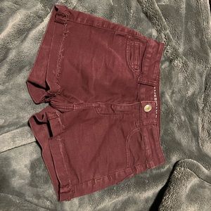 American Eagle “shortie” jean shorts - 00